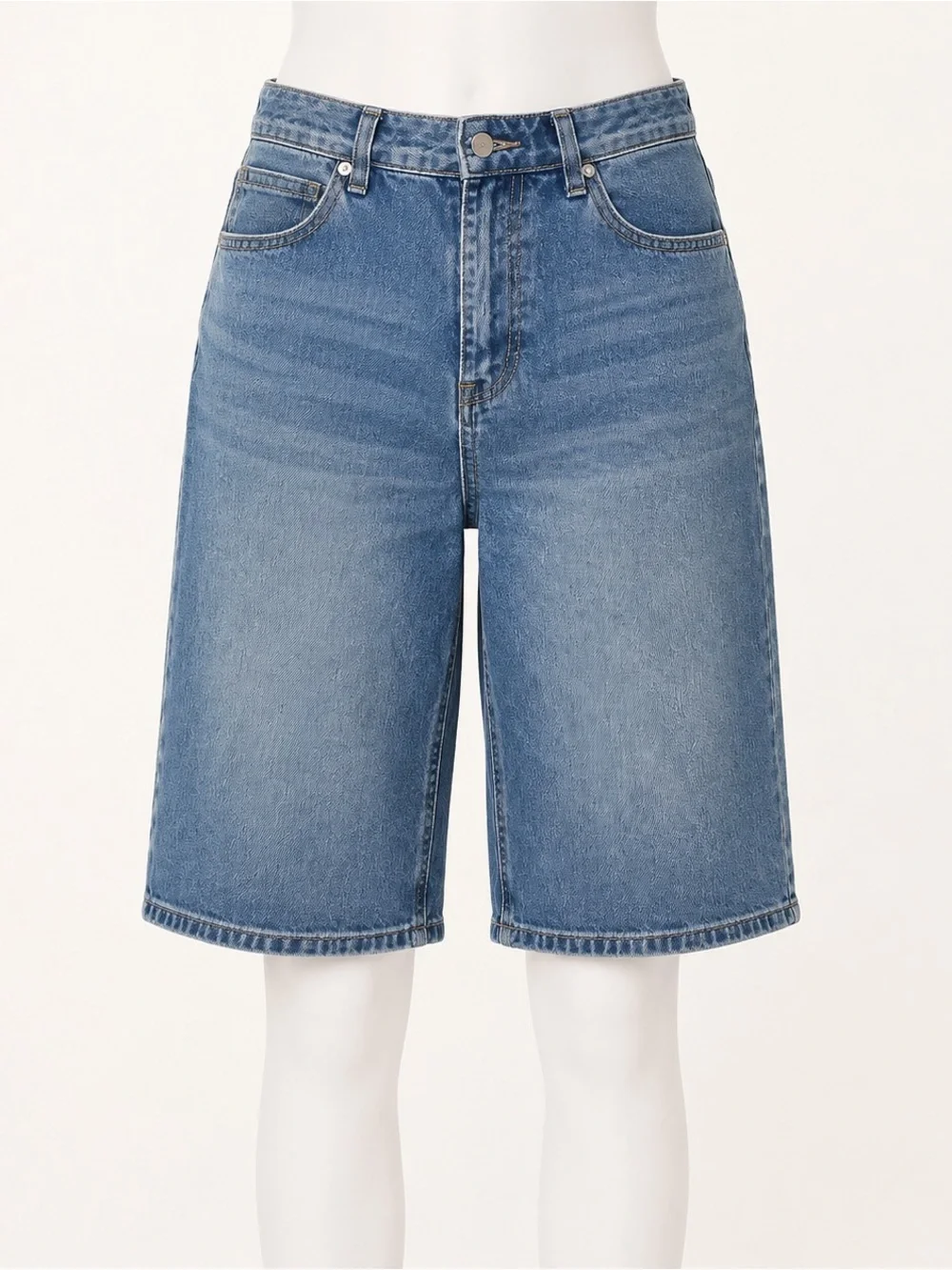 Austin Landing Y2K Angel Wing Rhinestone Bermuda Jorts Size 7